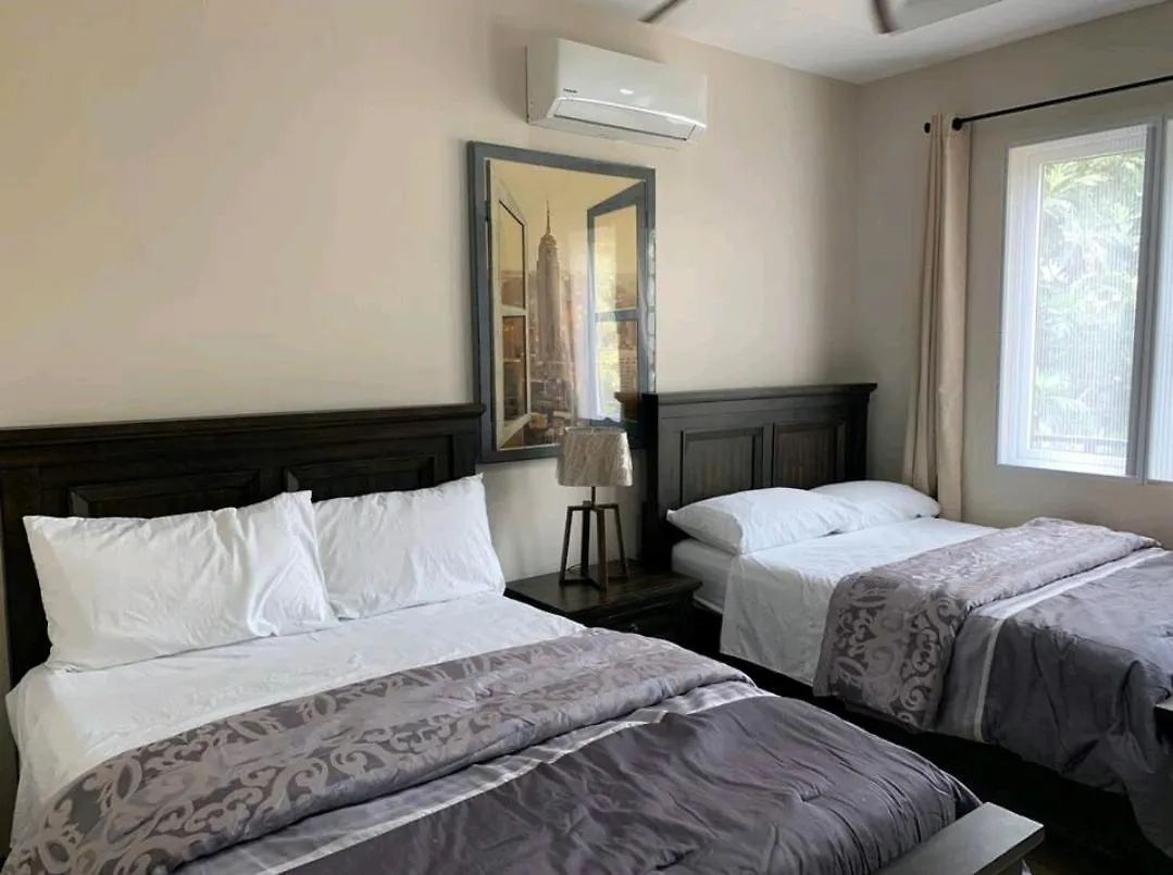 City View Luxury Apartment Kingston